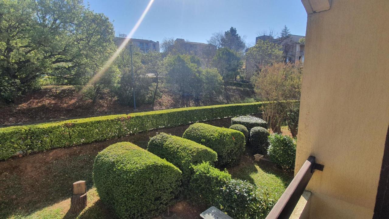 Le Studio Des Garrigues - Climatise Gréoux-les-Bains Exteriör bild