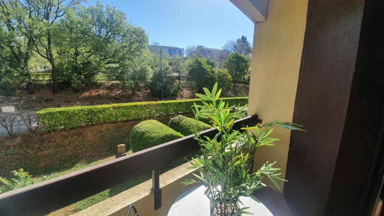 Le Studio Des Garrigues - Climatise Gréoux-les-Bains Exteriör bild